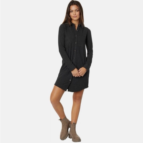 Faherty | Dresses | Faherty Legend Long Sleeve Button Down Sweater ...